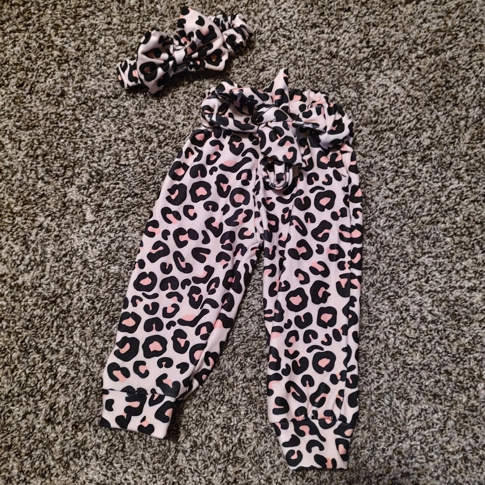 Baby Girls Pink Leopard Bow & Pants Set